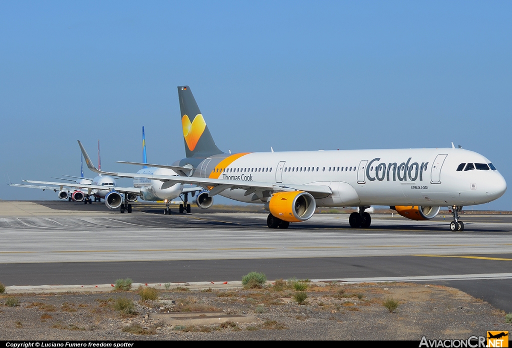 D-AIAD - Airbus A321-211 - Condor