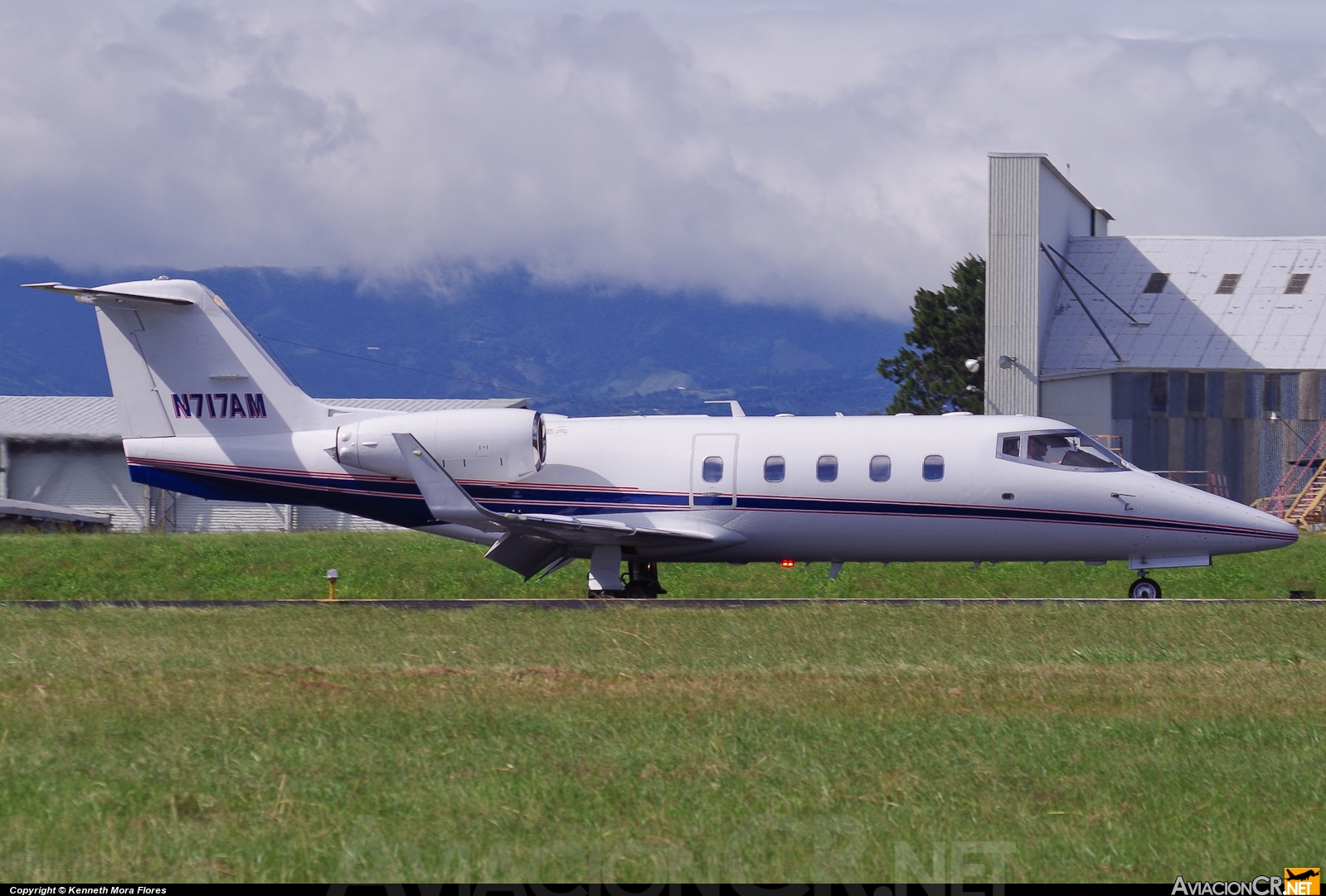 N717AM - Learjet 55 - Privado