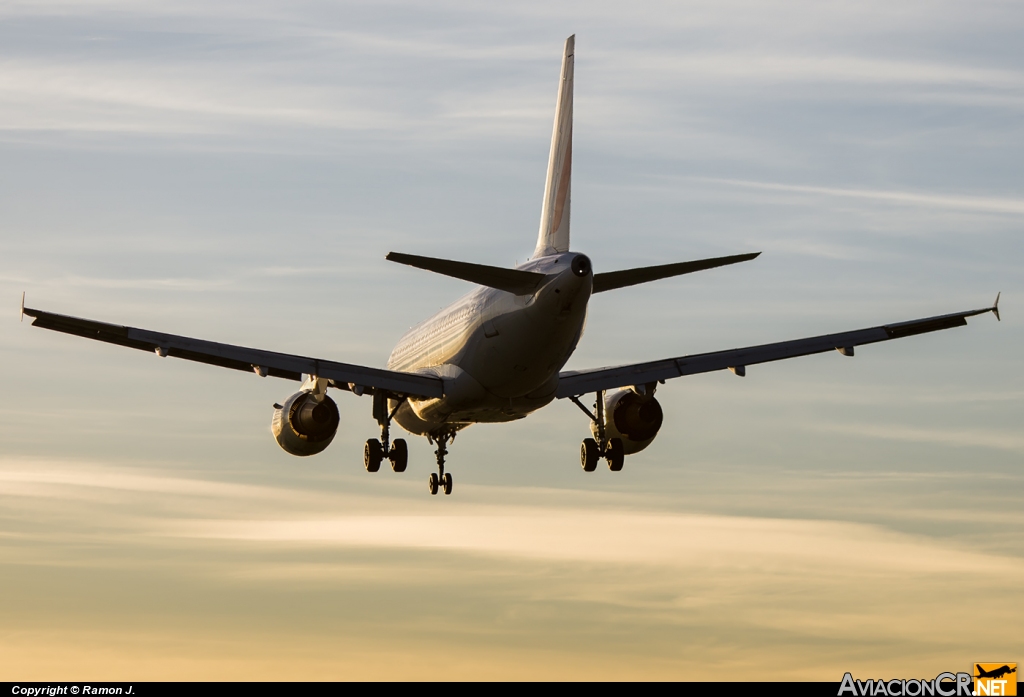 F-GUGG - Airbus A318-111 - Air France