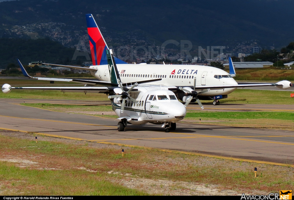 HR-TMM - Let L-410UVP-E9 Turbolet - CM Airlines