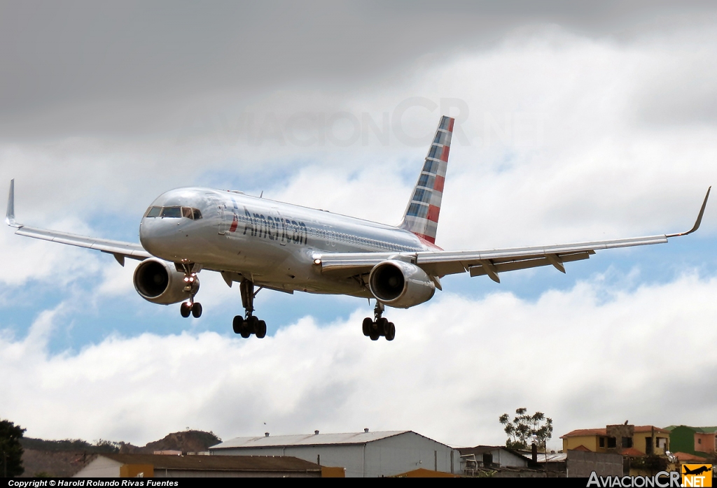 N185AN - Boeing 757-223 - American Airlines