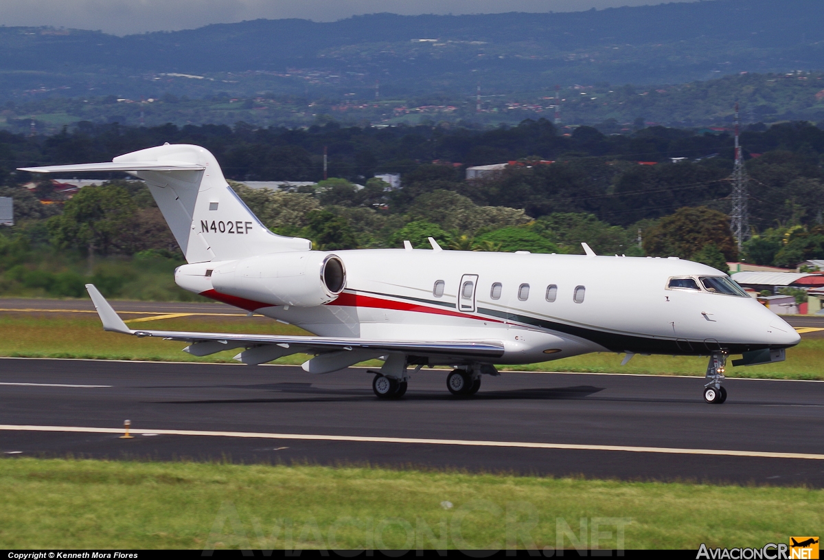 N402EF - Bombardier BD-100-1A10 Challenger 300 - Privado