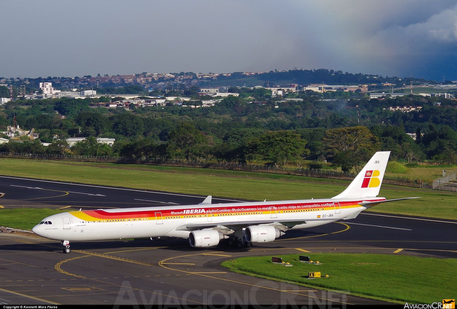 EC-JBA - Airbus A340-642 - Iberia