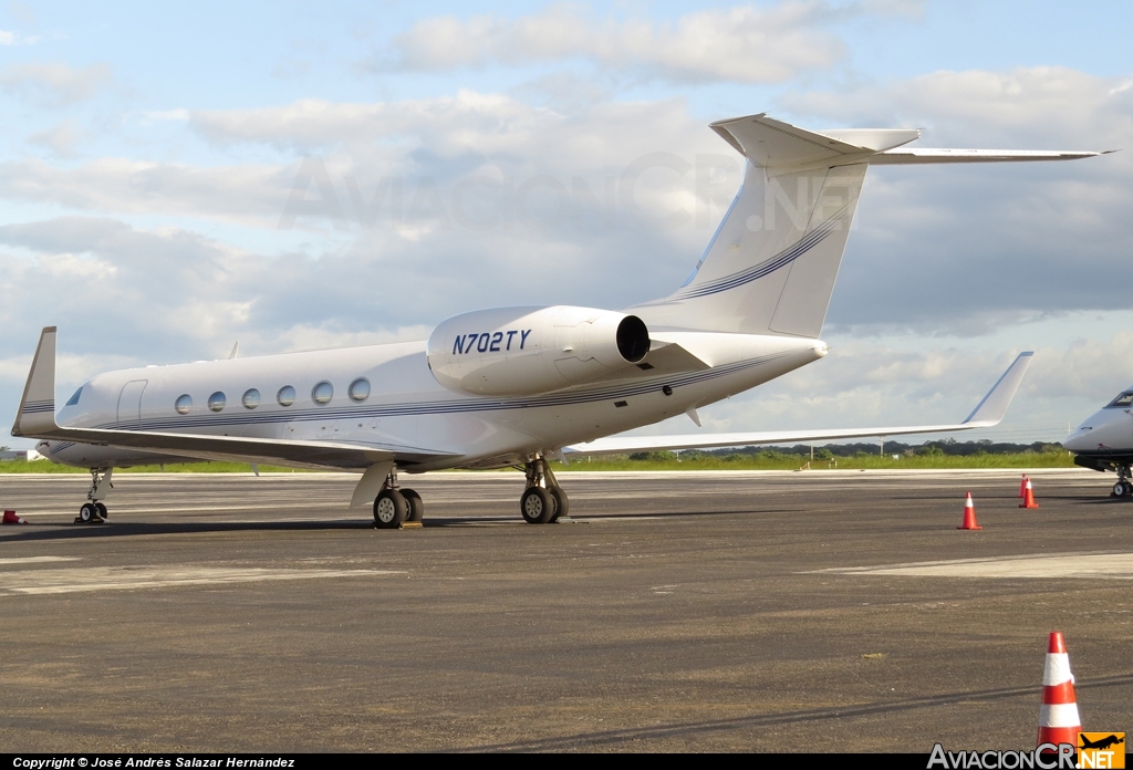 N702TY - Gulfstream Aerospace G-V - Privado