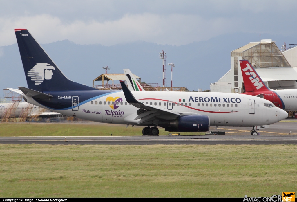 XA-MAH - Boeing 737-752 - Aeromexico