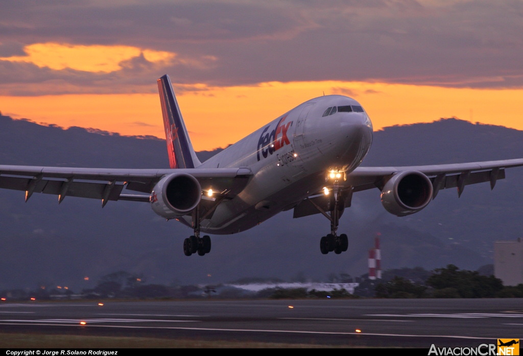 N689FE - Airbus A300F4-605R - FedEx