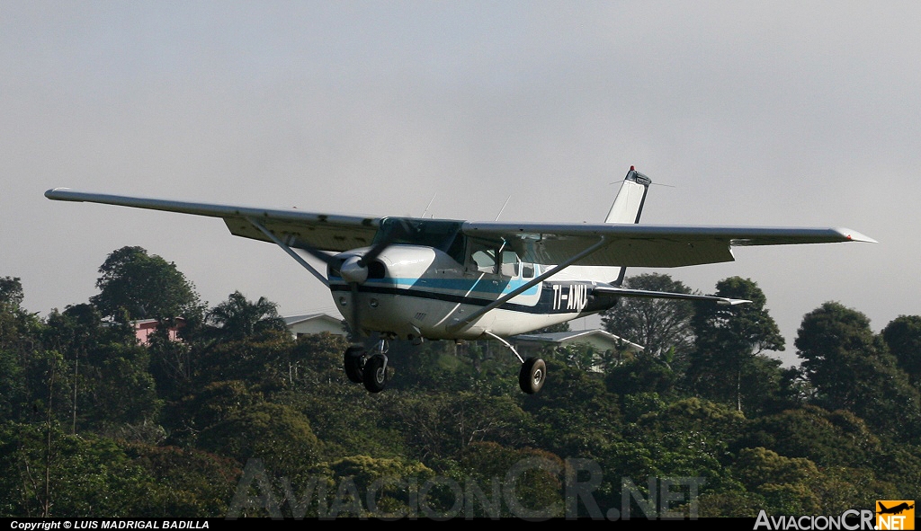 TI-AWU - Cessna U206F Stationair - Alfa Romeo Taxi Aéreo