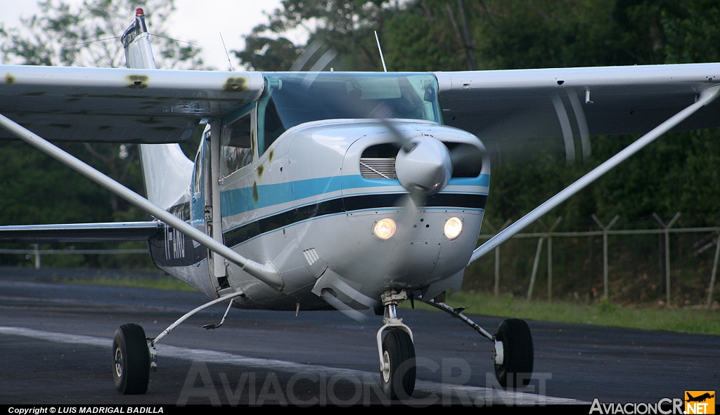 TI-AWU - Cessna U206F Stationair - Alfa Romeo Taxi Aéreo