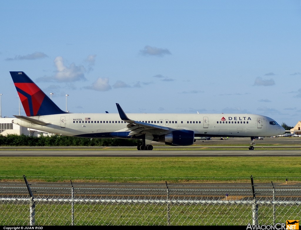 N692DL - Boeing 757-232 - Delta Airlines