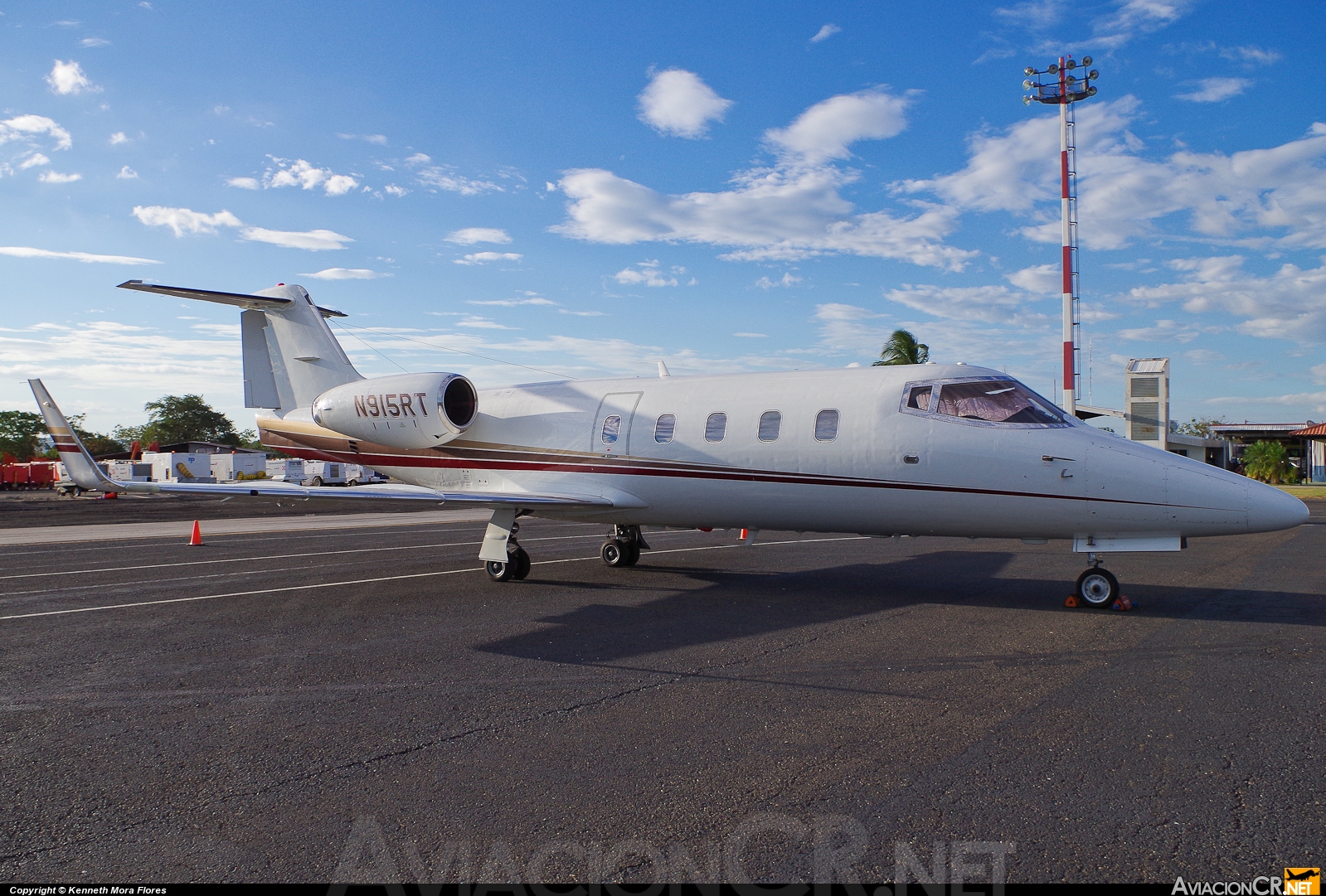 N915RT - Learjet 55 - Privado