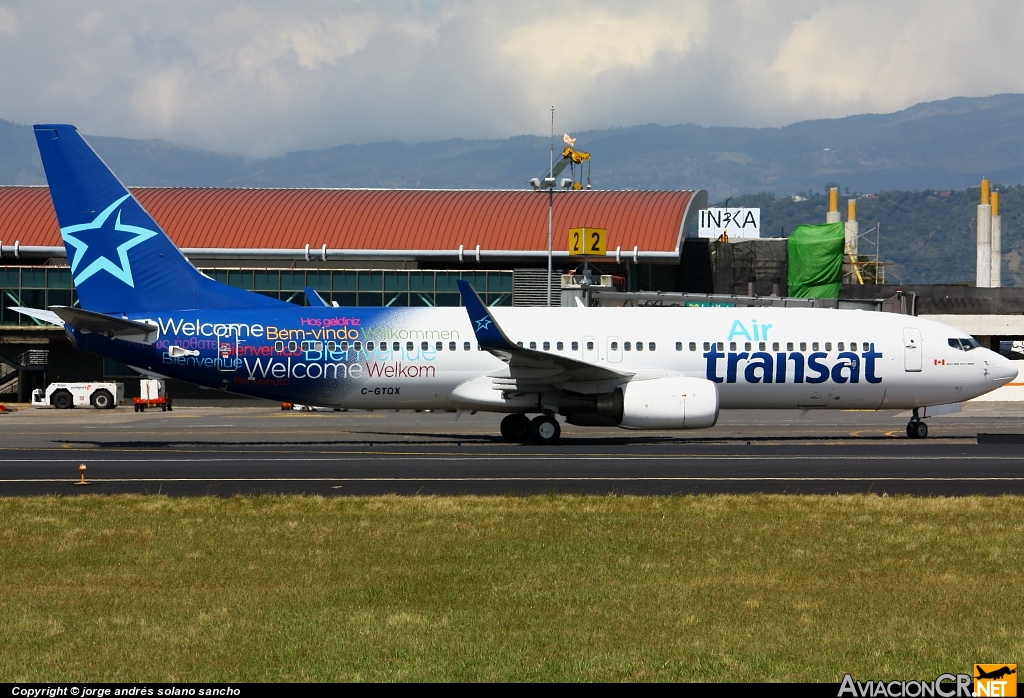 C-GTQX - Boeing 737-8FH - Air Transat