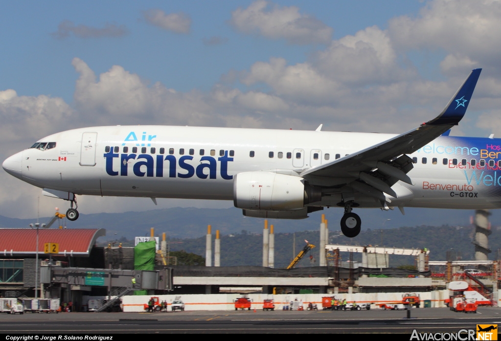 C-GTQX - Boeing 737-8FH - Air Transat