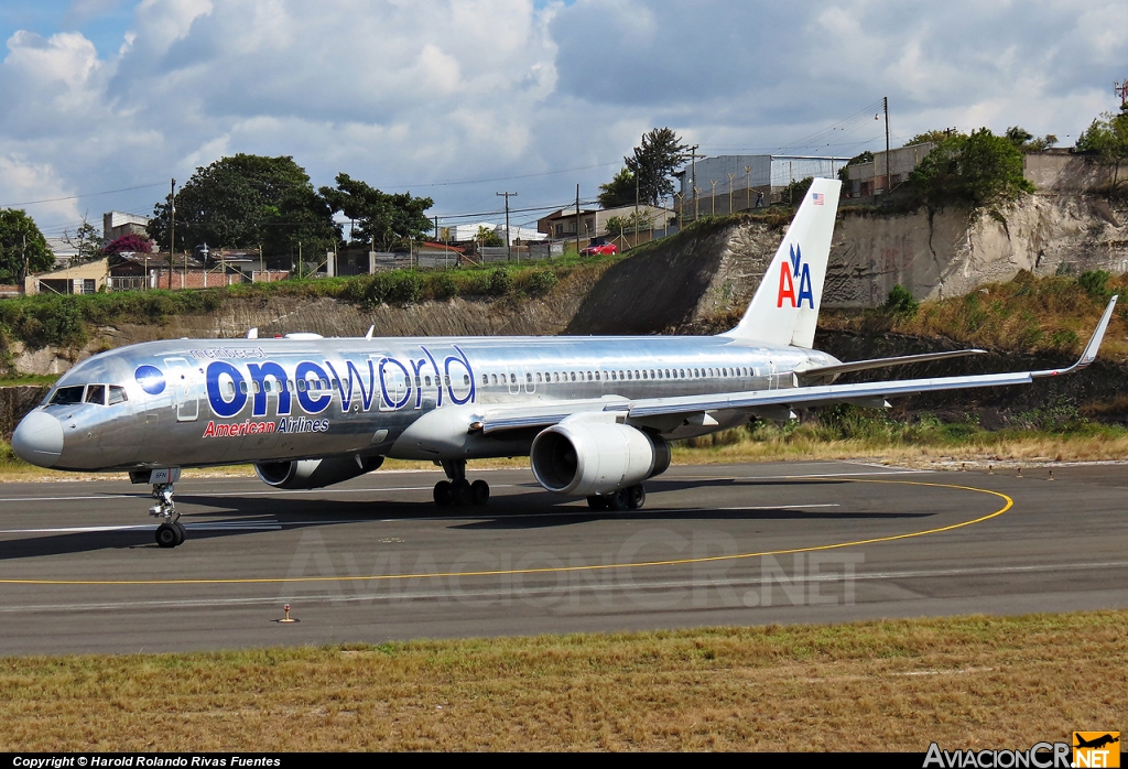 N174AA - Boeing 757-223 - American Airlines