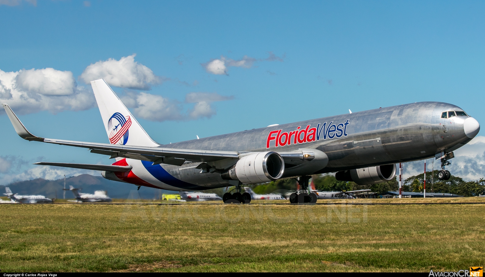 N422LA - Boeing 767-346F/ER - Florida West