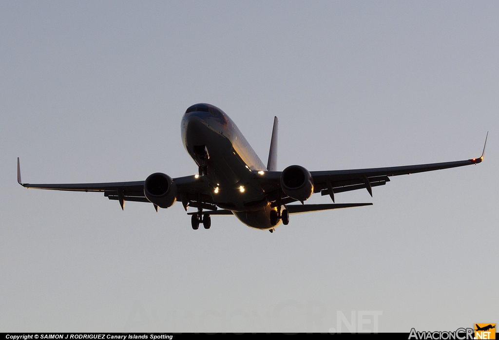 G-TAWI - Boeing 737-8K5 - Thomson Airways