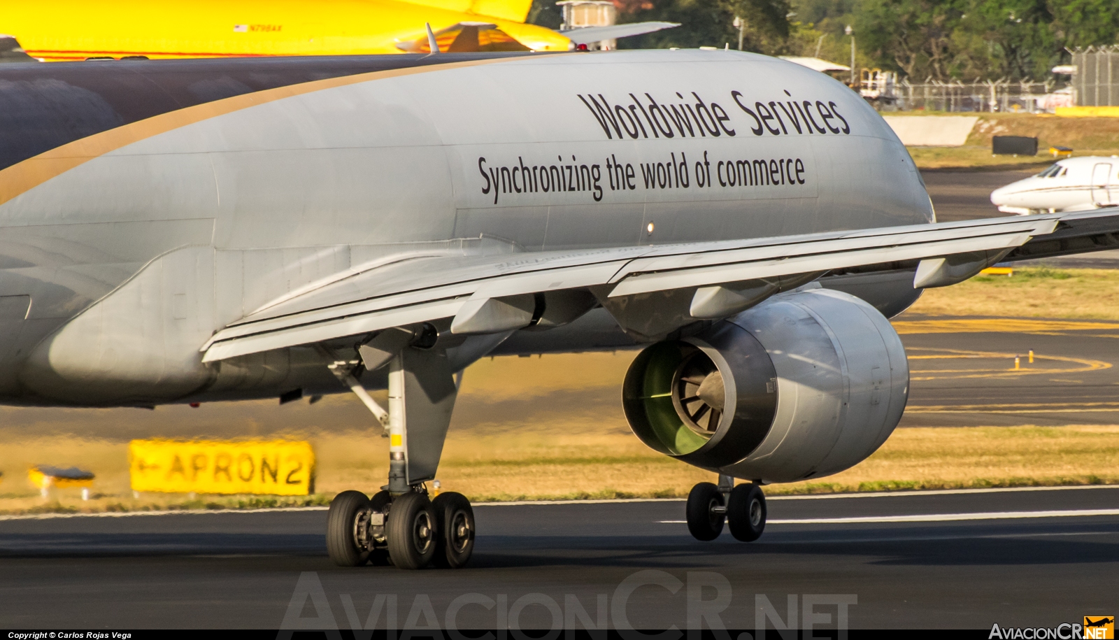 N461UP - Boeing 757-24APF - UPS - United Parcel Service