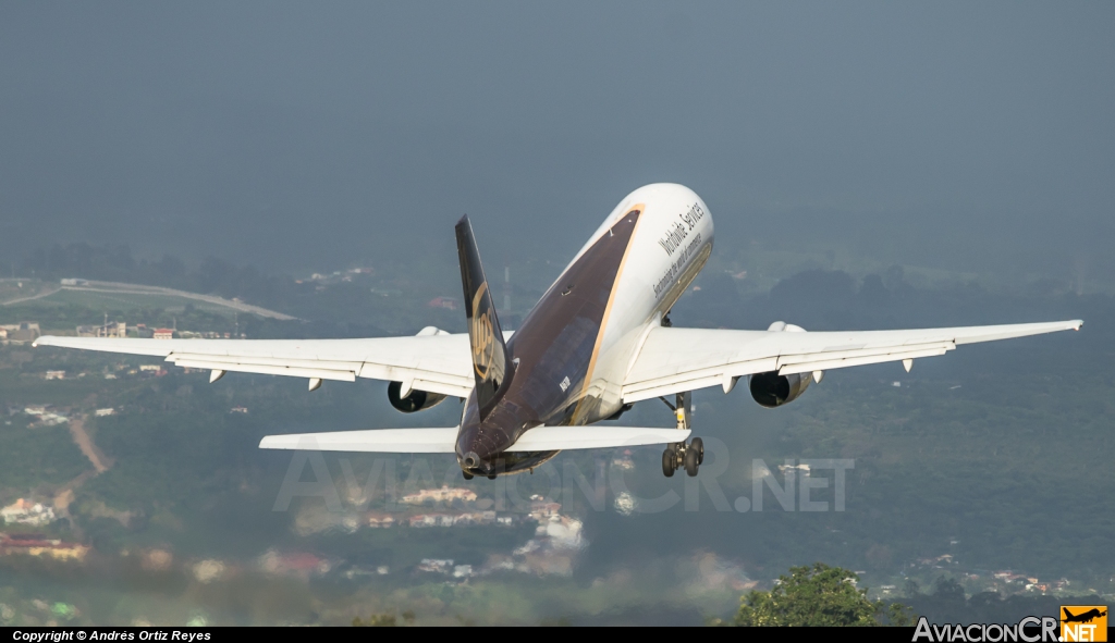 N461UP - Boeing 757-24APF - UPS - United Parcel Service