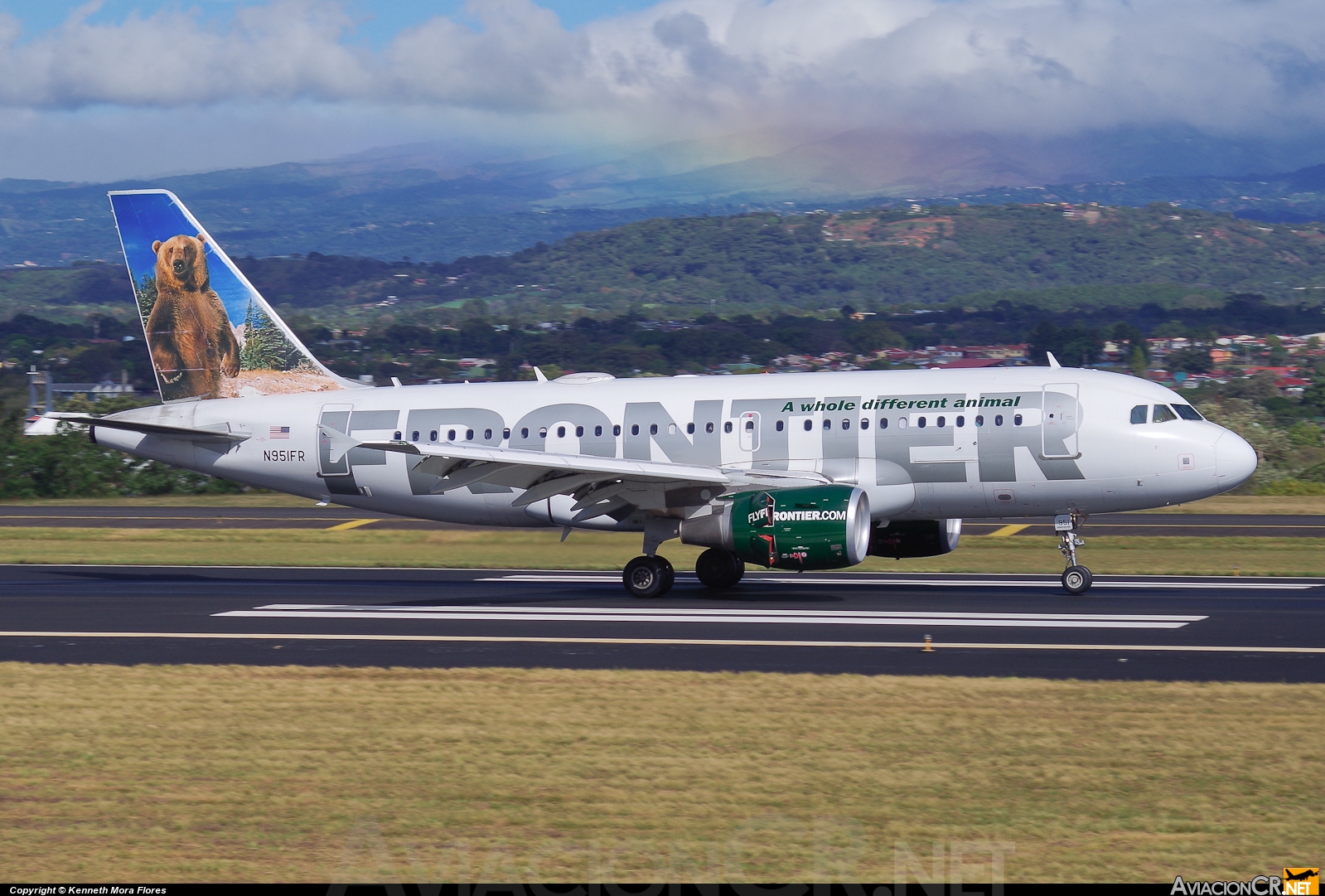 N951FR - Airbus A319-112 - Frontier Airlines