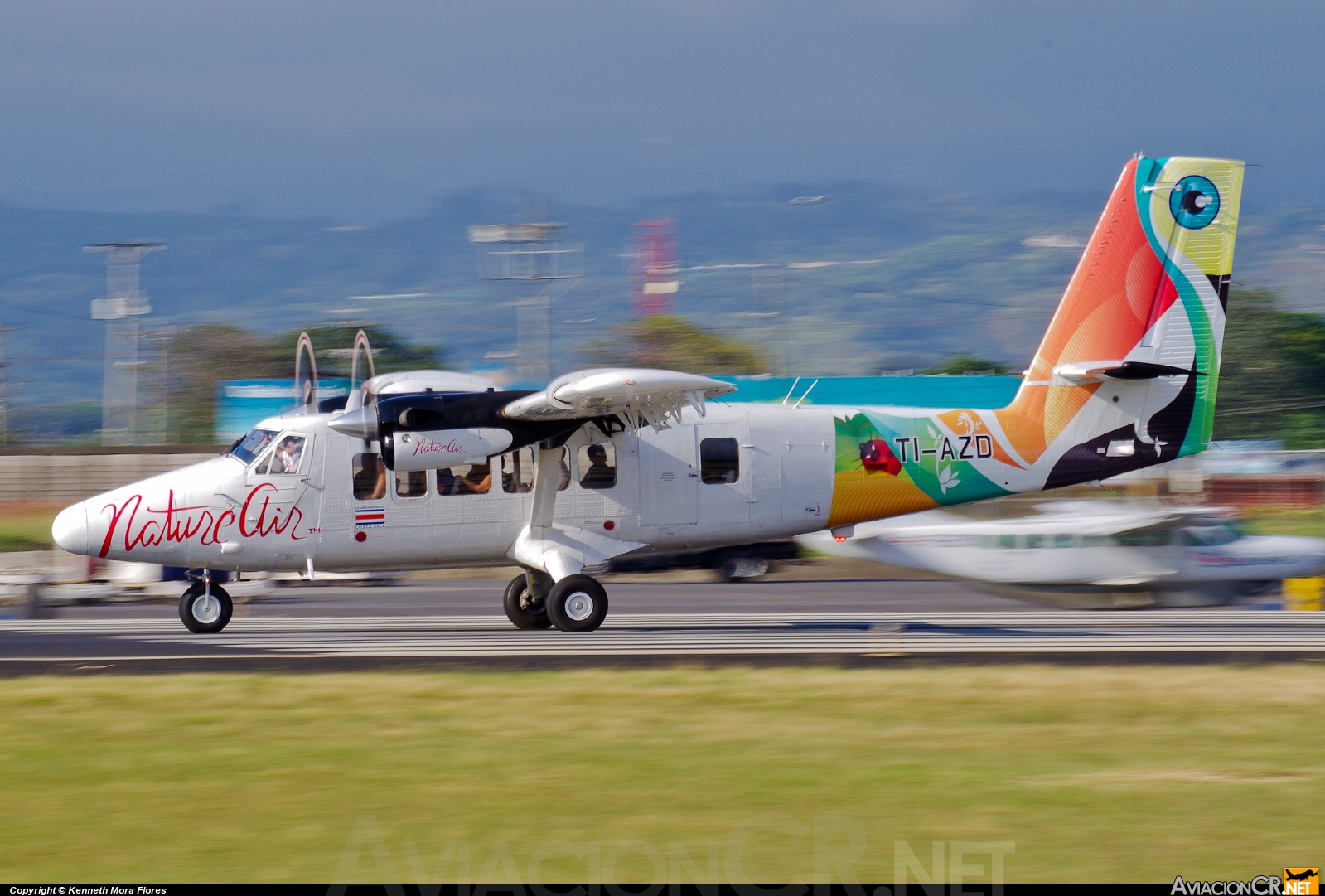 TI-AZD - De Havilland Canada DHC-6-300 Twin Otter - Nature Air