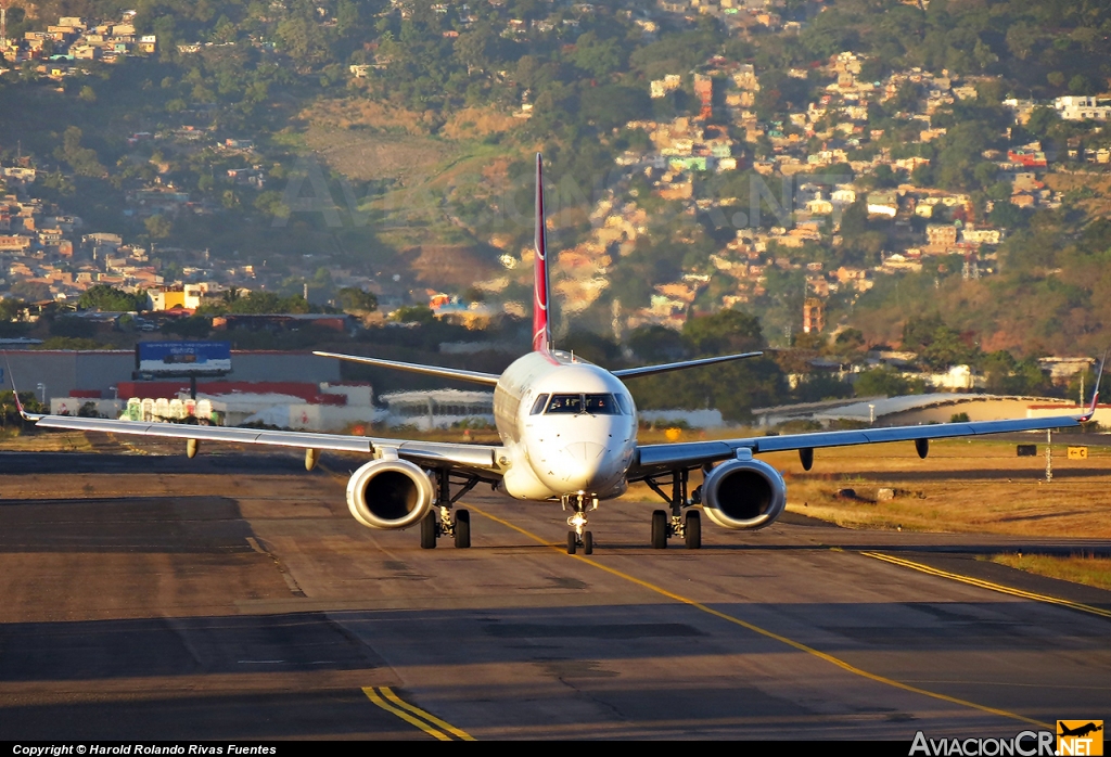 N987TA - Embraer 190-100IGW - TACA