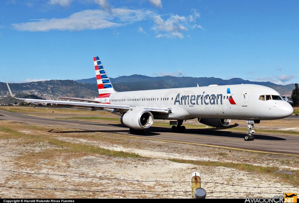 N188AN - Boeing 757-223 - American Airlines