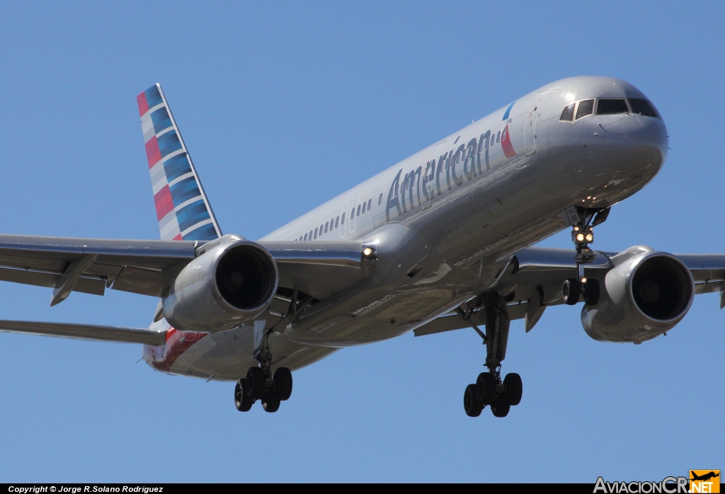 N190AA - Boeing 757-223 - American Airlines