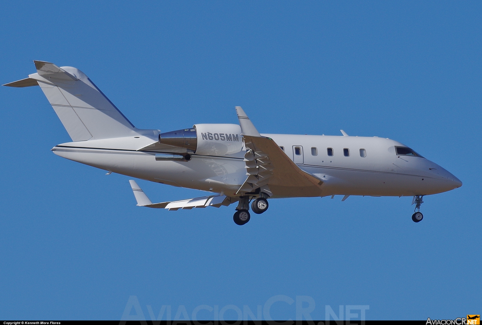 N605MM - Bombardier Challenger 604 (CL-600-2B16) (Genérico) - Privado