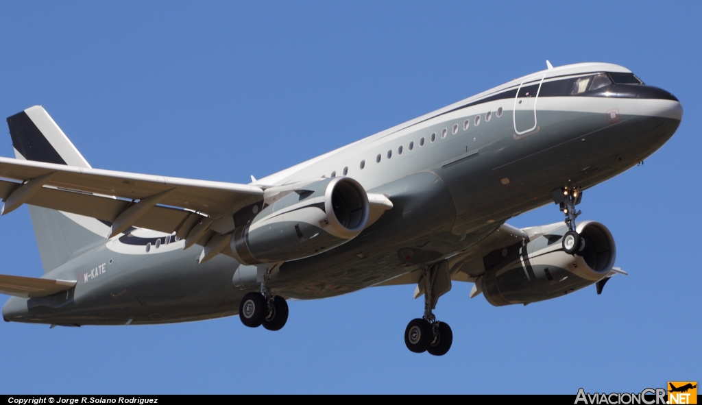 M-KATE - Airbus A319-133X CJ - Privado