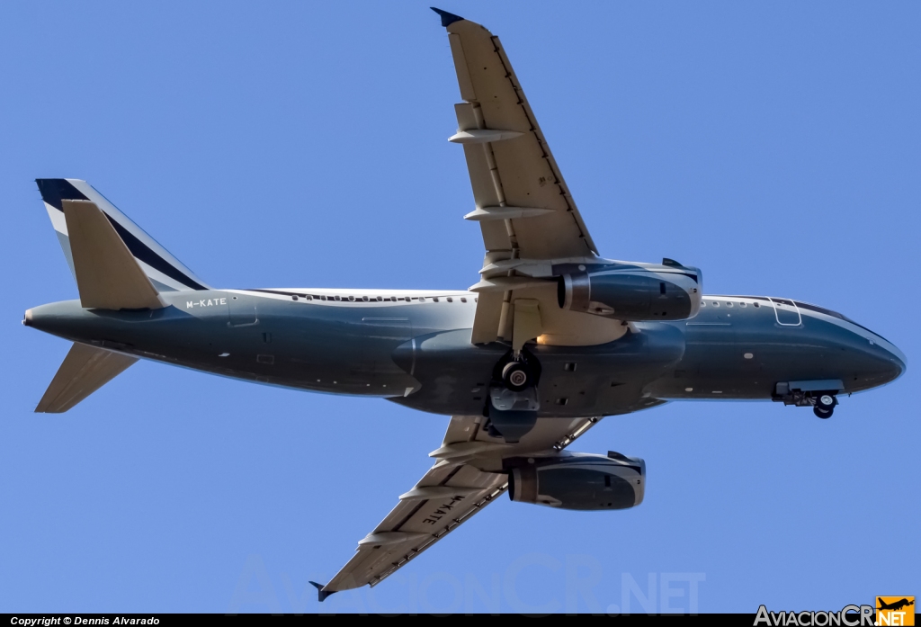 M-KATE - Airbus A319-133X CJ - Privado