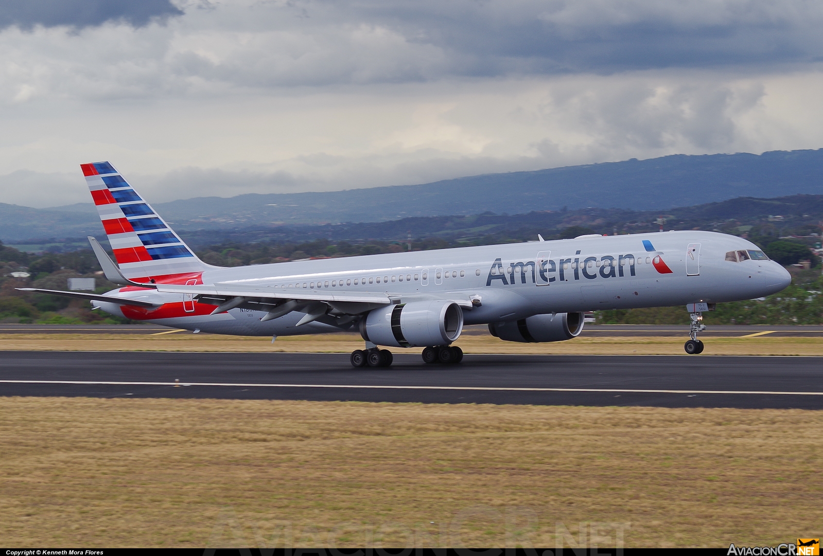 N189AN - Boeing 757-223 - American Airlines
