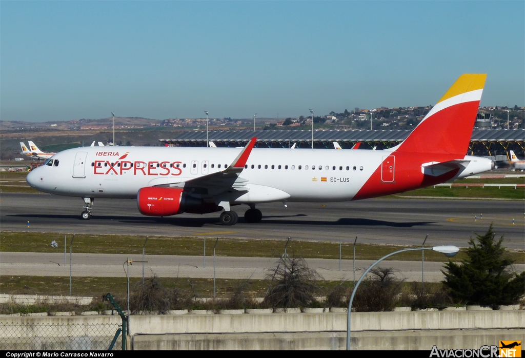 EC-LUS - Airbus A320-216 - Iberia Express