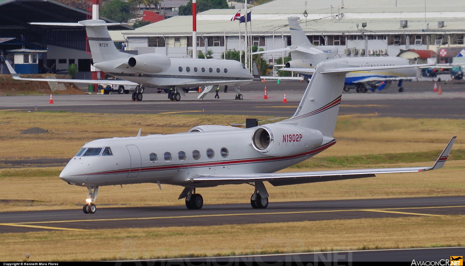 N1902P - Gulfstream Aerospace G-IV-X Gulfstream G450 - Privado