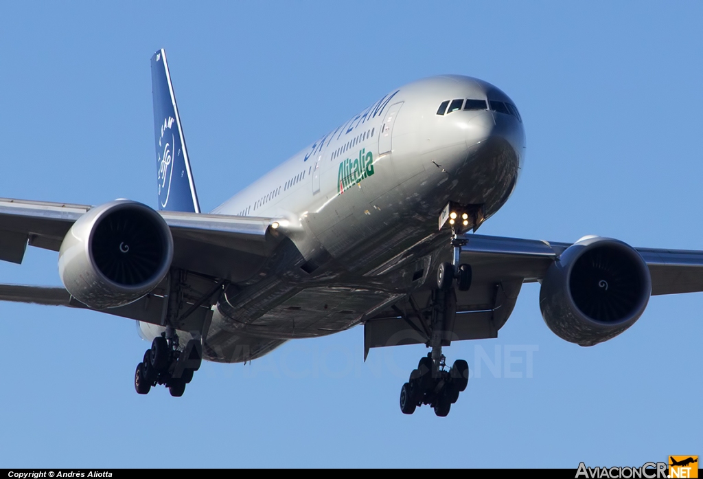 EI-DDH - Boeing 777-243/ER - Alitalia
