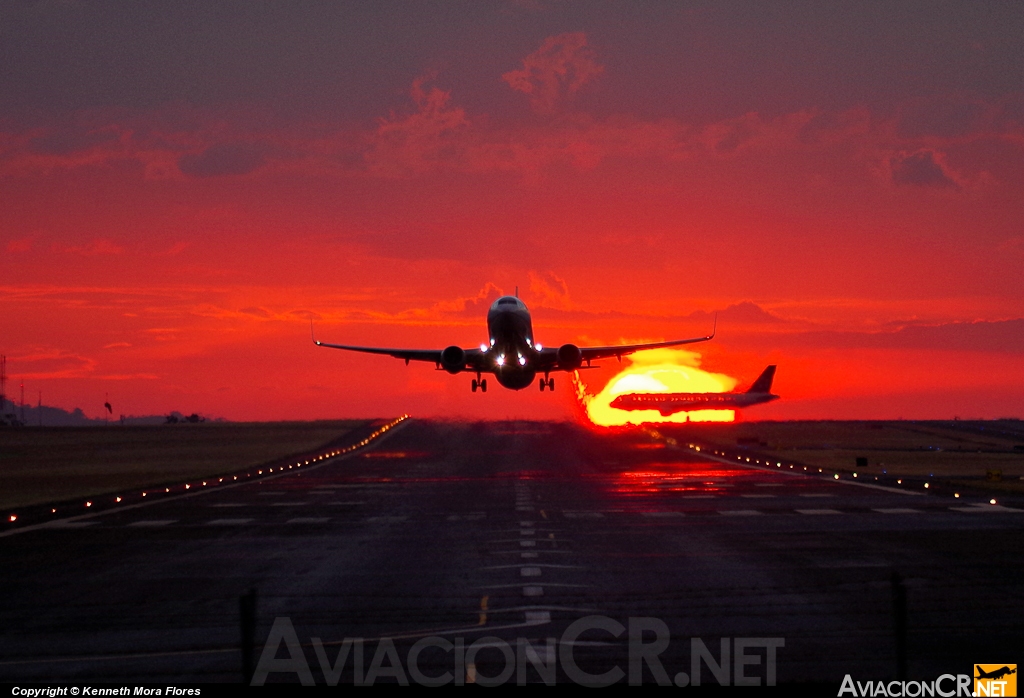 HP-1722CMP - Boeing 737-8V3 - Copa Airlines