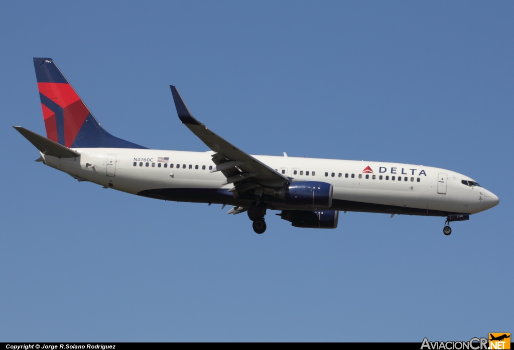 N3760C - Boeing 737-832 - Delta Airlines