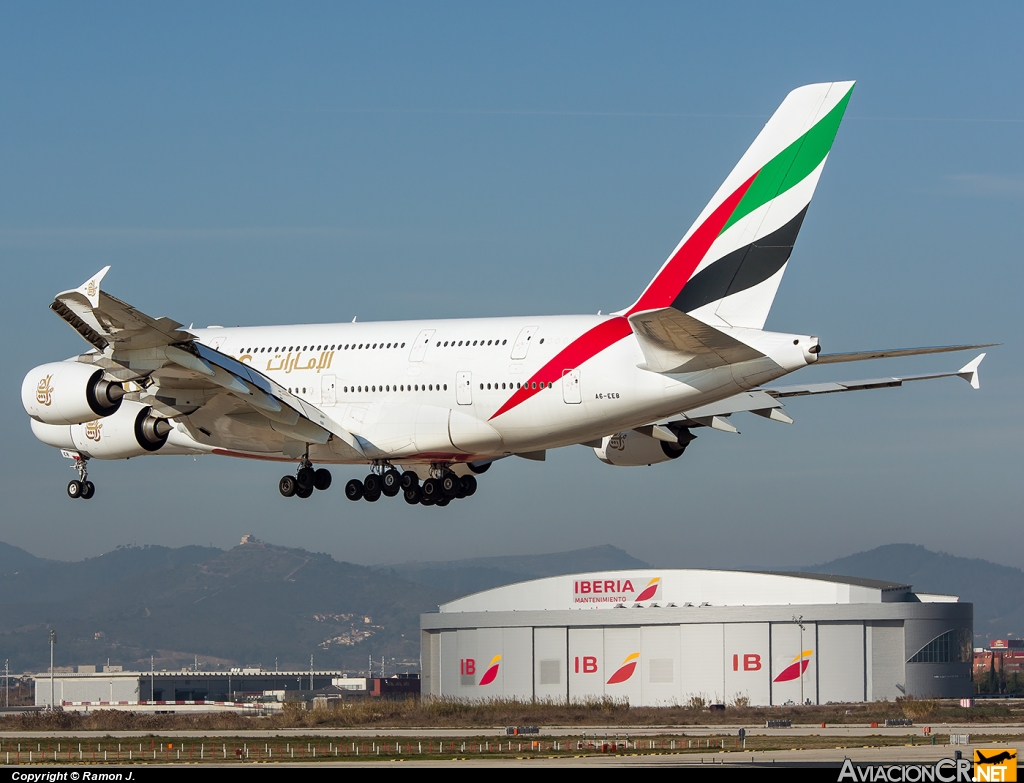 A6-EEB - Airbus A380-861 - Emirates