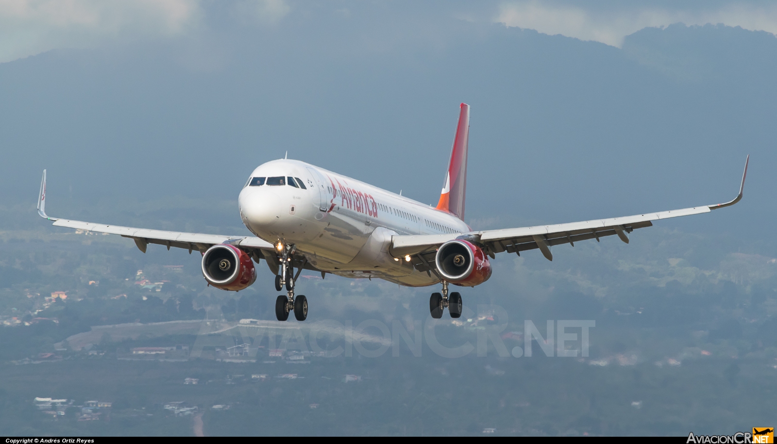 N693AV - Airbus A321-231 - Avianca