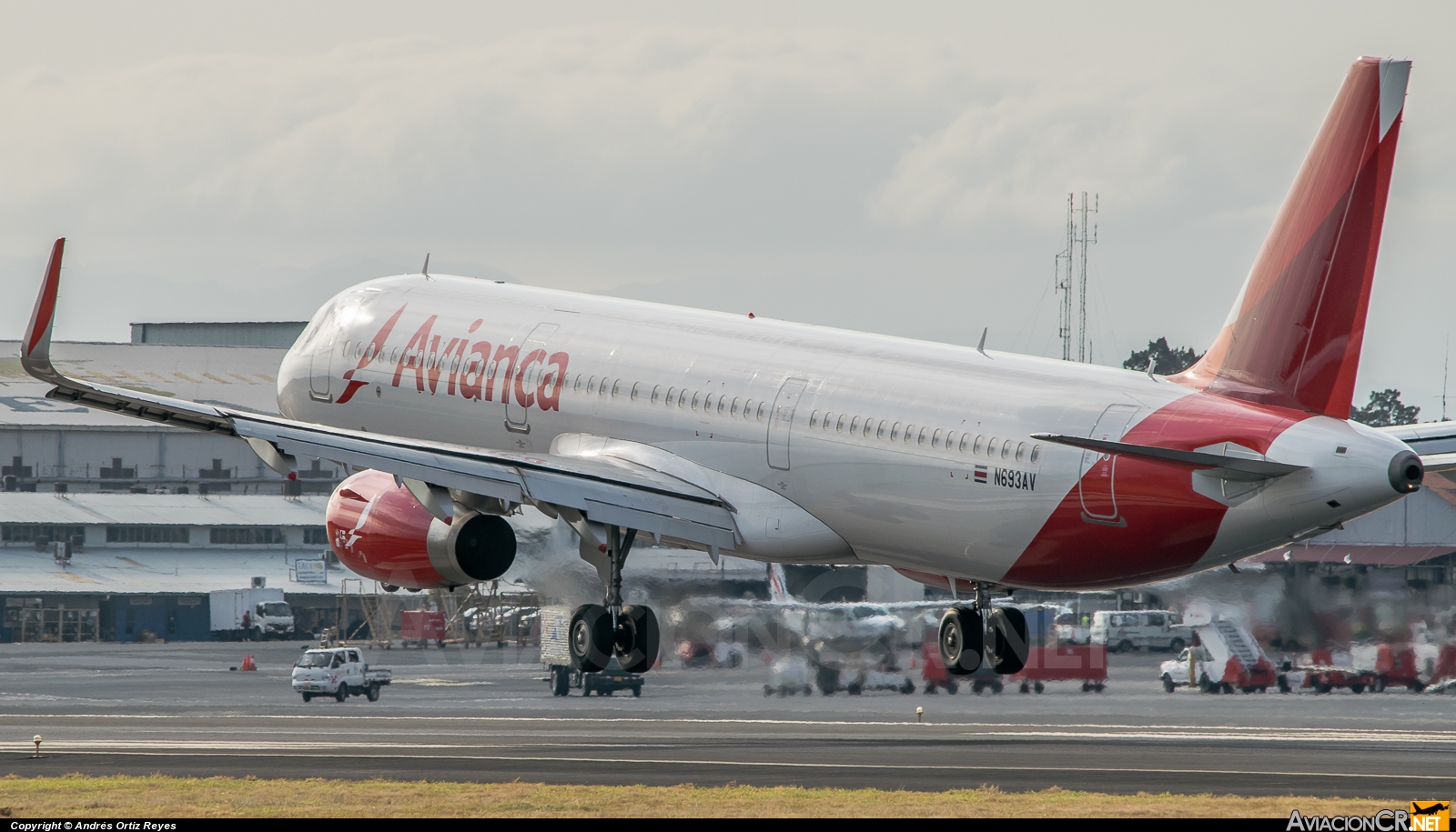 N693AV - Airbus A321-231 - Avianca