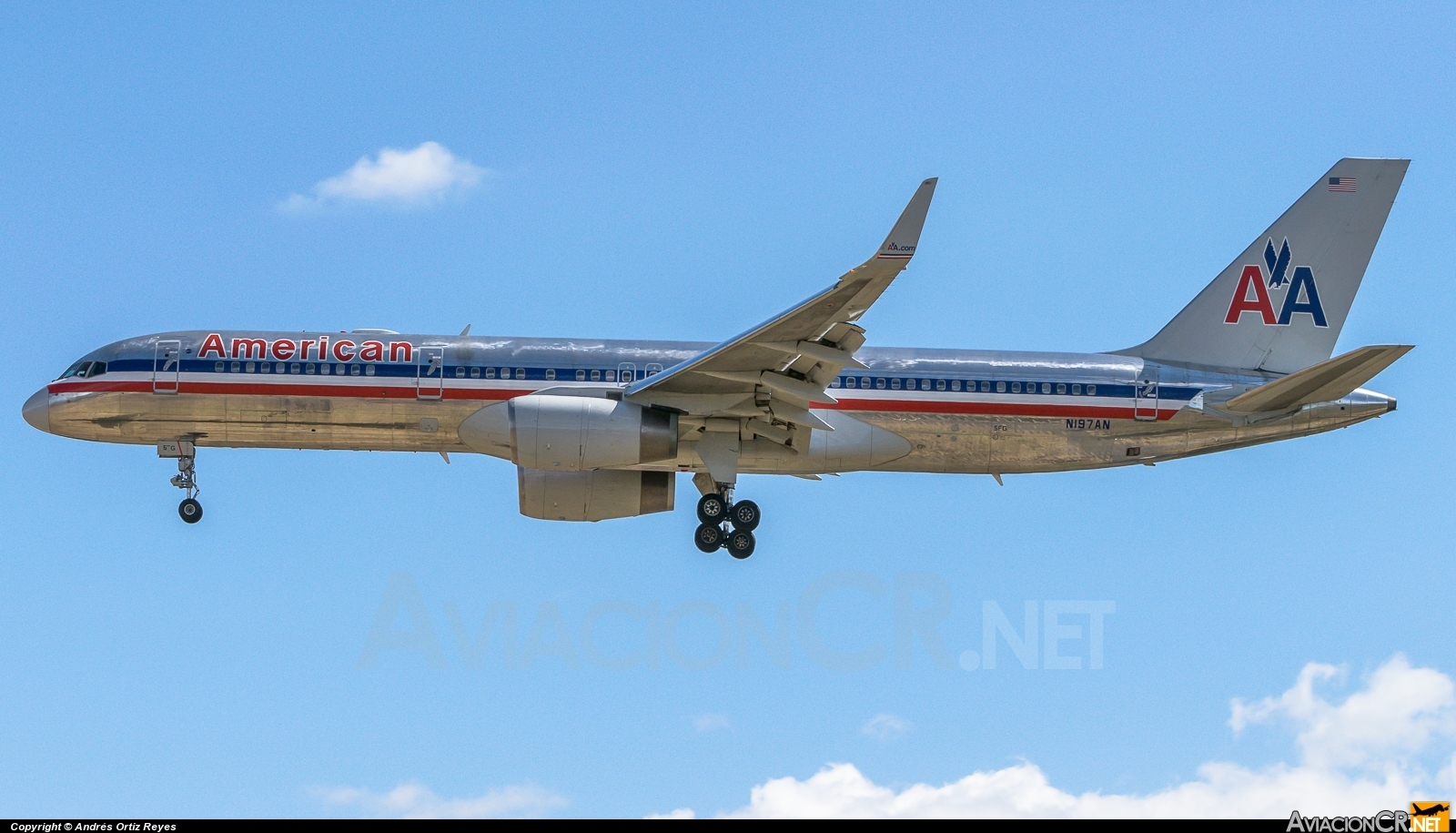 N197AN - Boeing 757-223 - American Airlines
