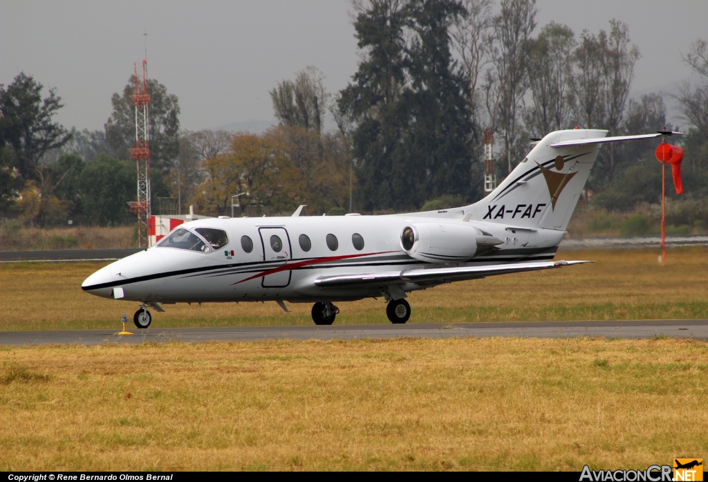 XA-FAF - Raytheon Hawker 400XP - Privado