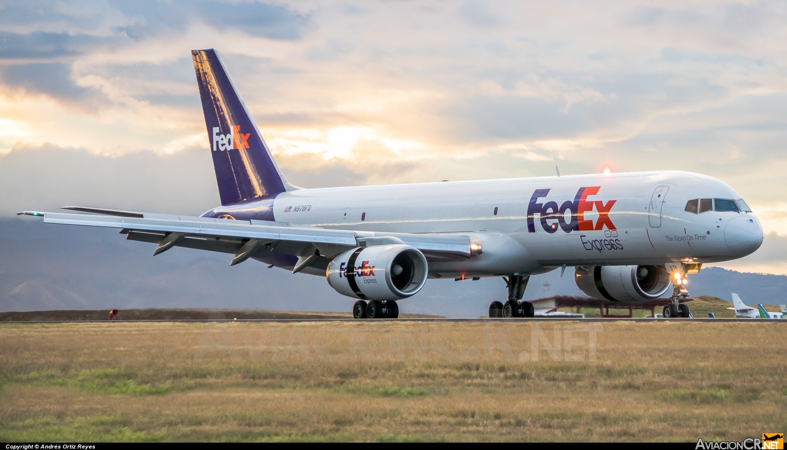 N976FD - Boeing 757-2B7 - FedEx