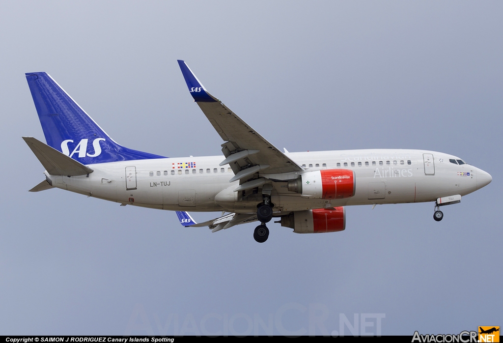 LN-TUJ - Boeing 737-705 - Scandinavian Airlines (SAS)