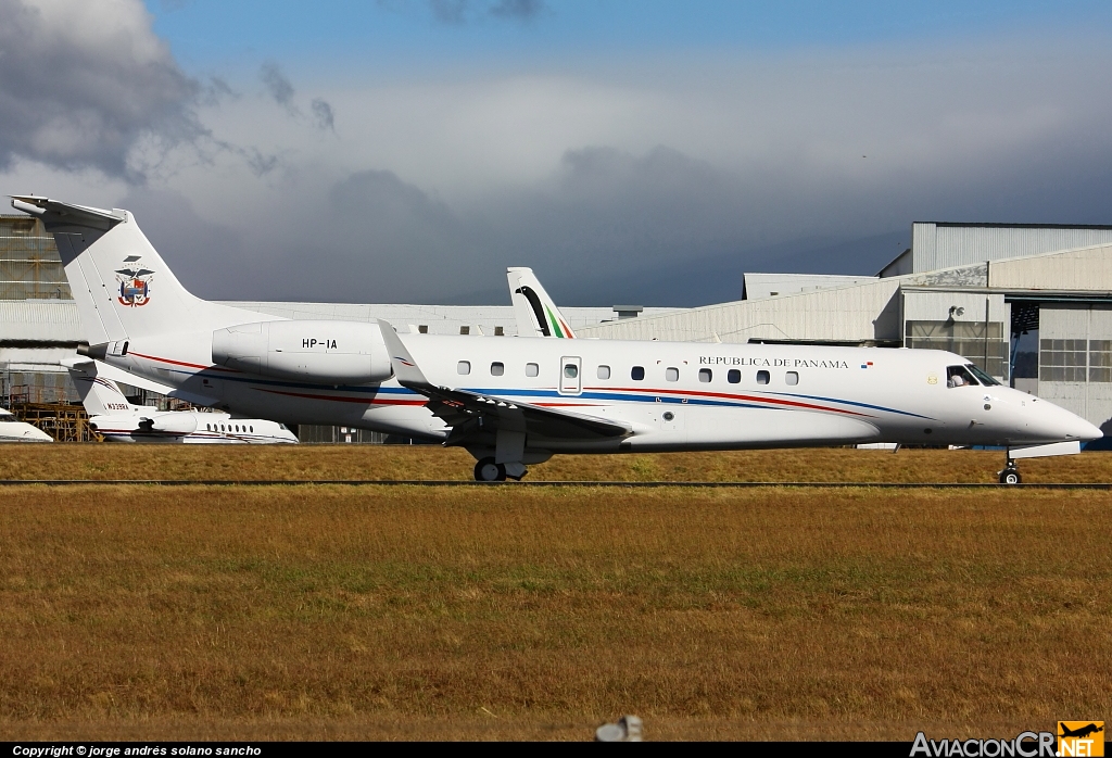 HP-1A - Embraer EMB-135BJ Legacy - Fuerza Aérea Panameña