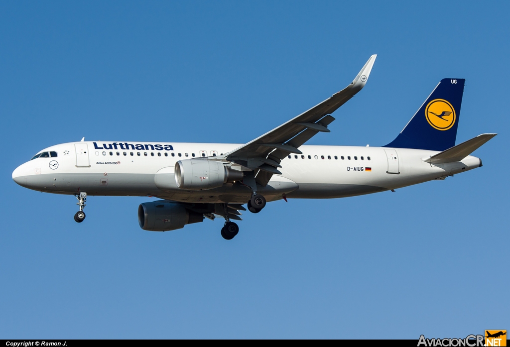 D-AIUG - Airbus A320-214 - Lufthansa