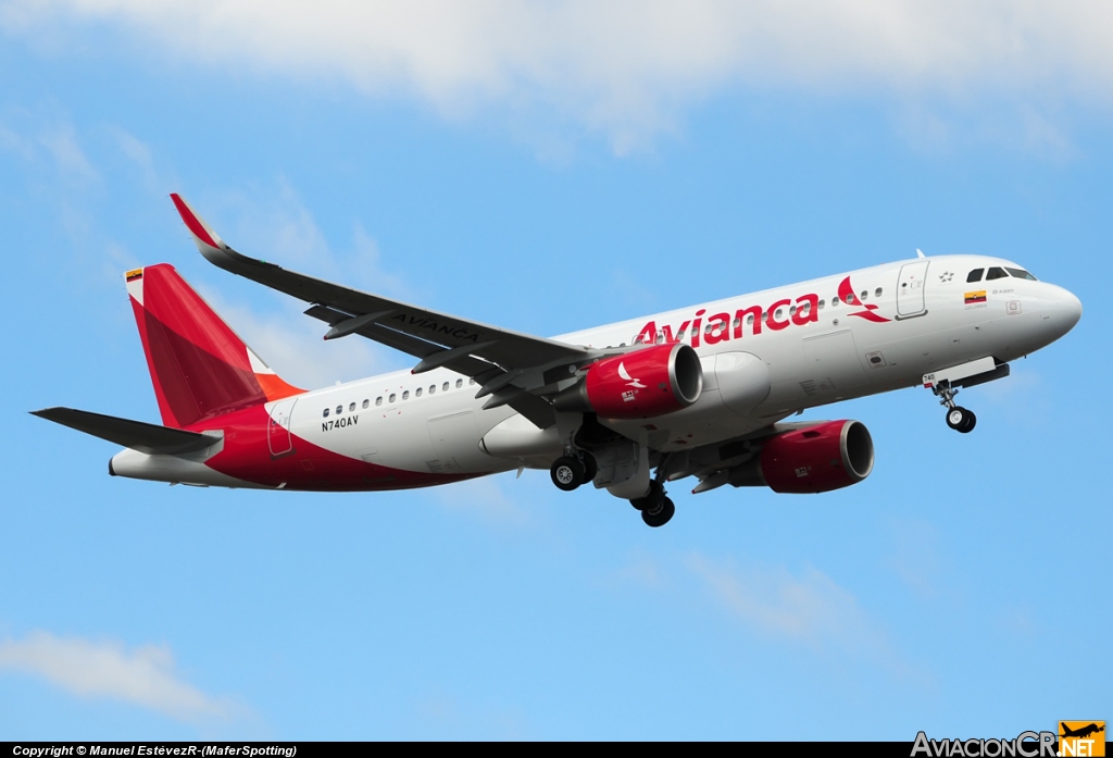 N740AV - Airbus A320-214 - Avianca