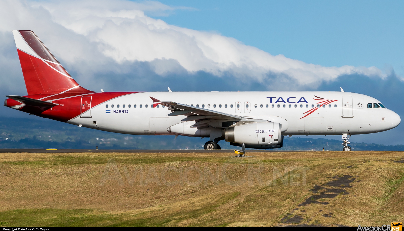 N499TA - Airbus A320-233 - TACA