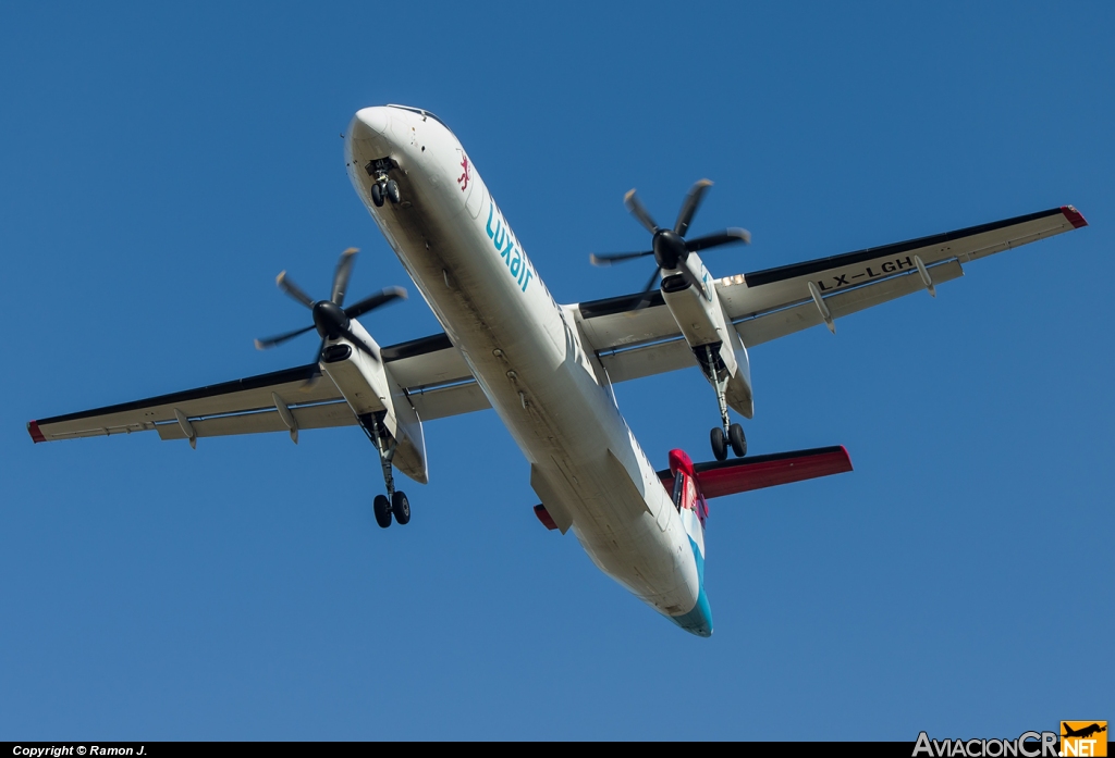 LX-LGH - De Havilland Canada DHC-8-402Q Dash 8 - Luxair - Luxembourg Airlines