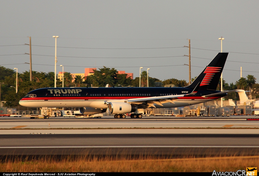 N757AF - Boeing 757-2J4 - Privado