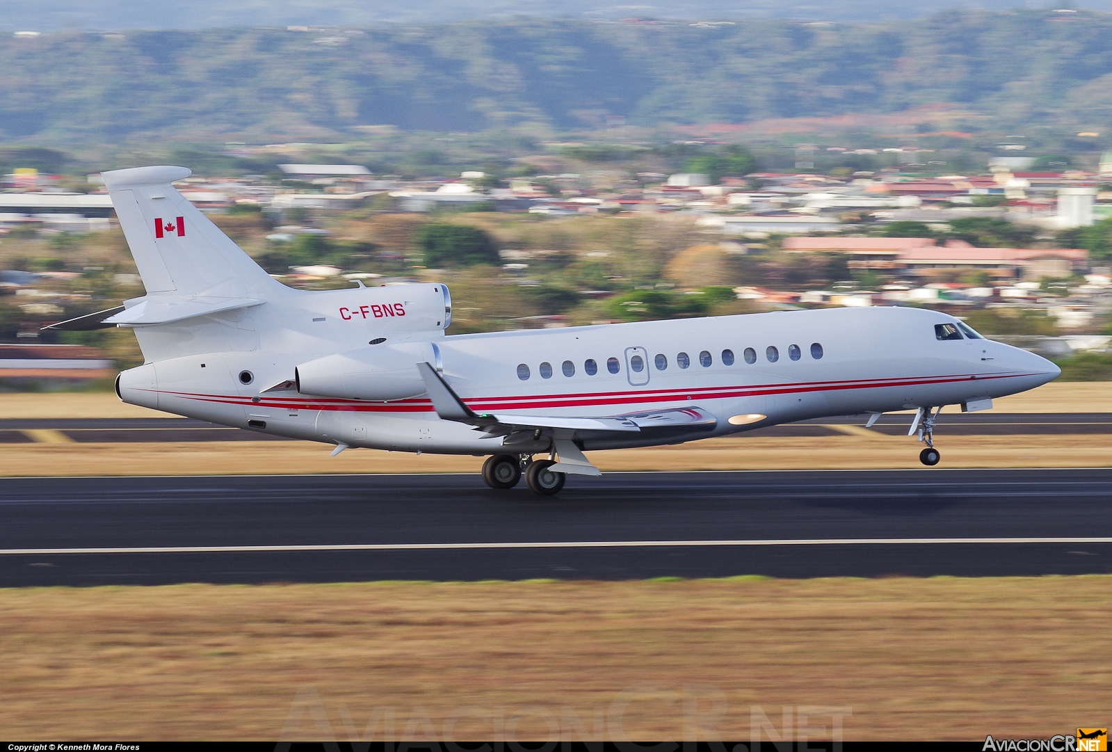 C-FBNS - Dassault Falcon 7X - Privado