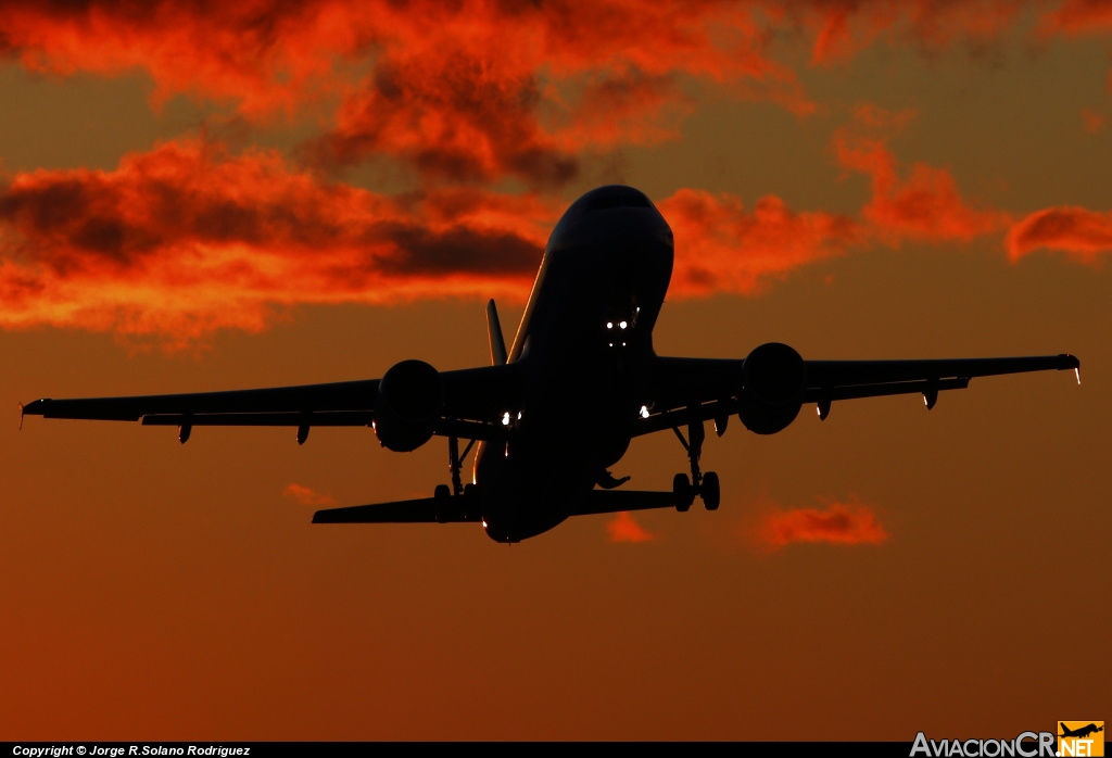 N497TA - Airbus A320-233 - TACA